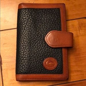 Dooney & Bourke wallet card holder